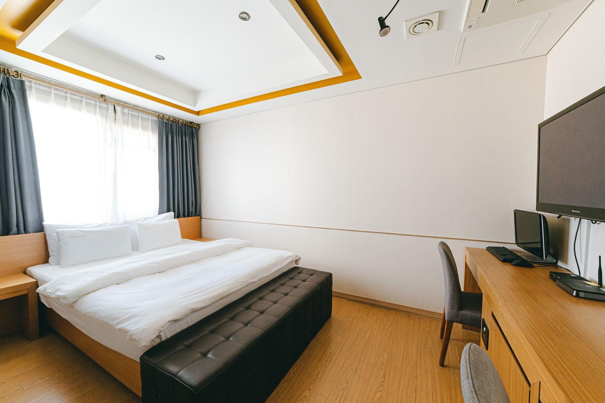 Gallery Tourist Hotel 统营市 外观 照片
