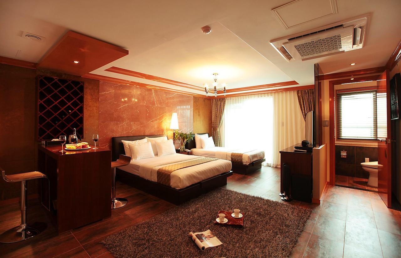 Gallery Tourist Hotel 统营市 外观 照片