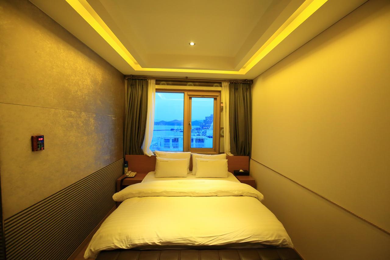Gallery Tourist Hotel 统营市 外观 照片