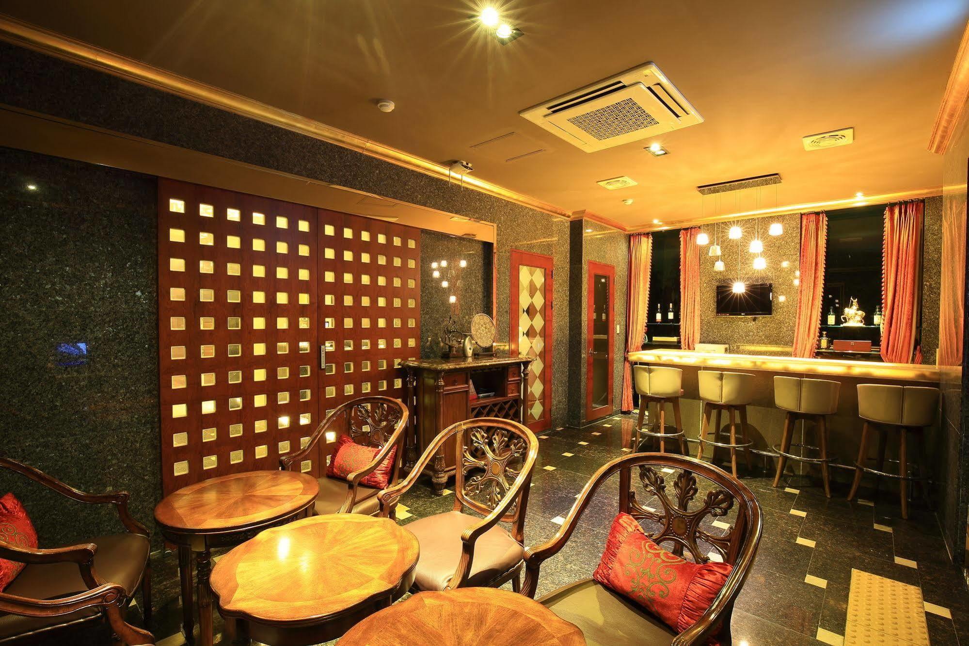 Gallery Tourist Hotel 统营市 外观 照片